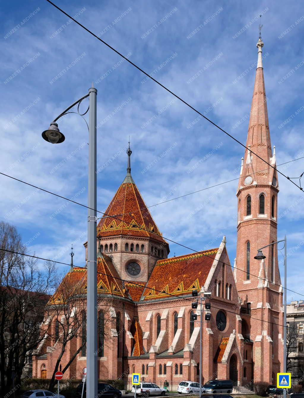 Egyház - Budapesti Szilágyi Dezső téri református templom