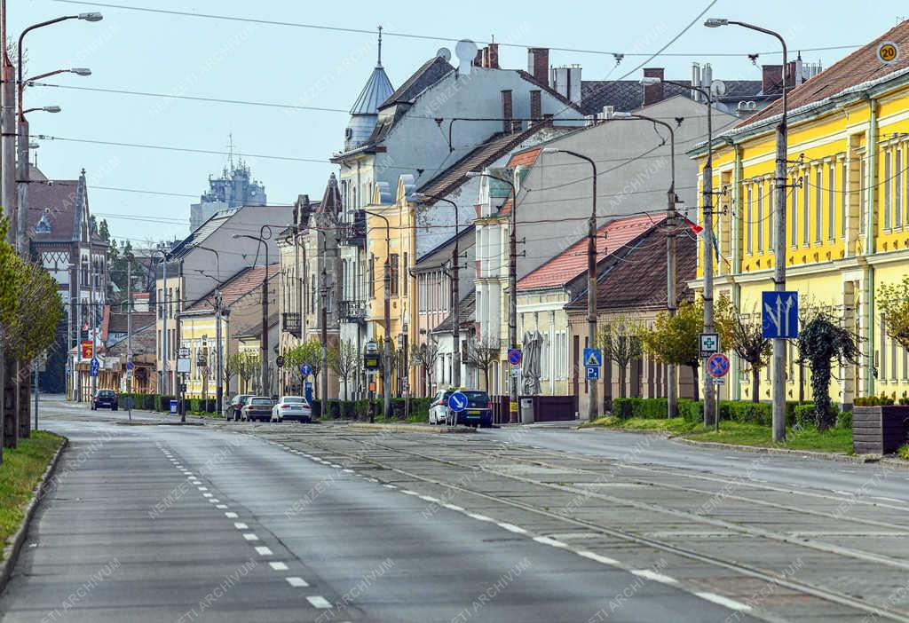 Világjárvány - Debrecen - Kijárási korlátozás