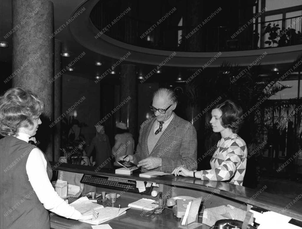 Kultúra - Arthur Miller amerikai író Budapesten