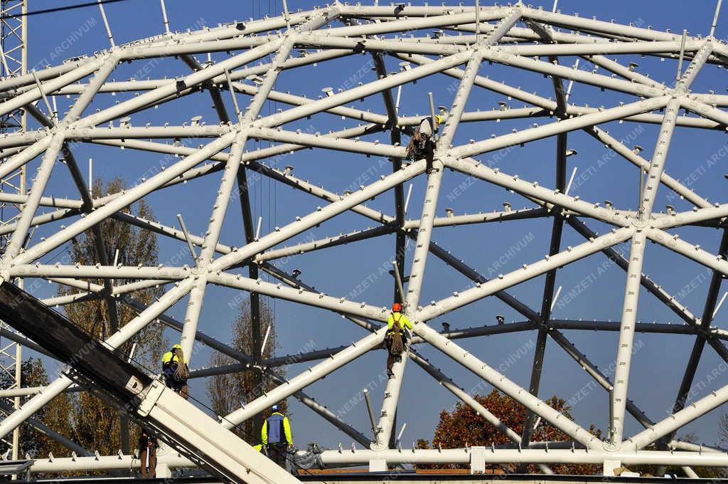 Építőipar - Budapest - Pannon Park épül a Városligetben