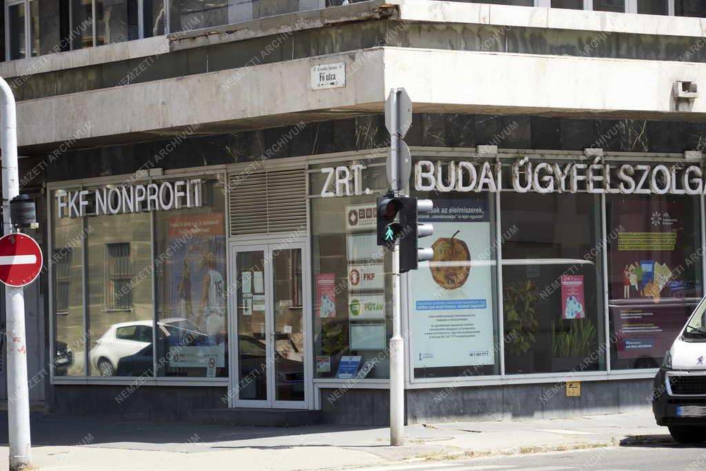 Szolgáltatás - Budapest - Budai Ügyfélszolgálati Központ