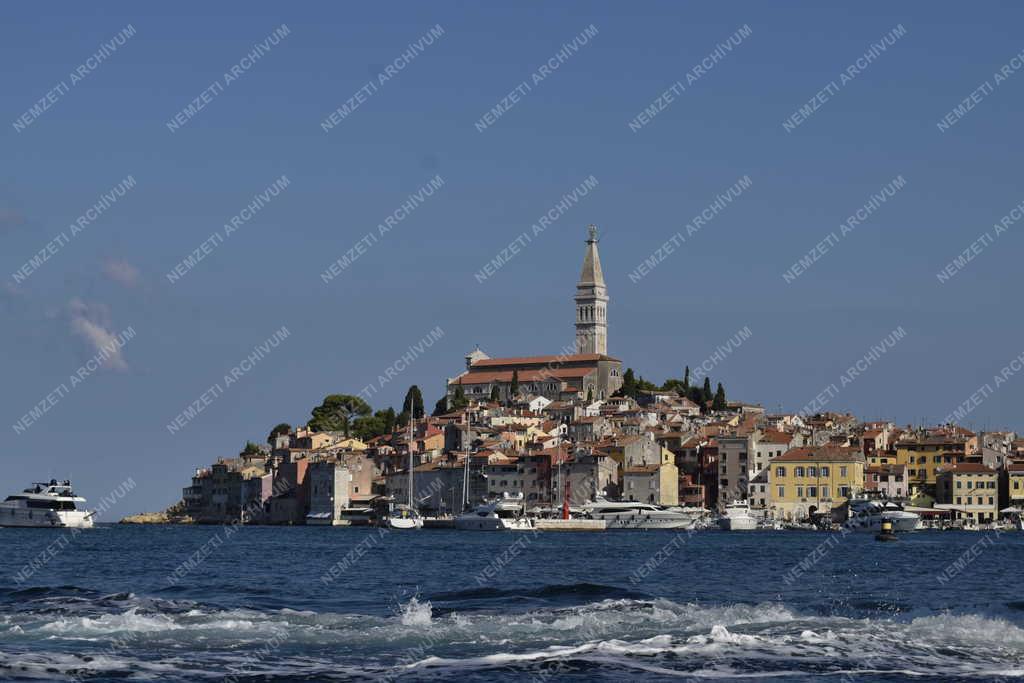 Városkép - Horvátország - Rovinj - Szent Eufémia-templom