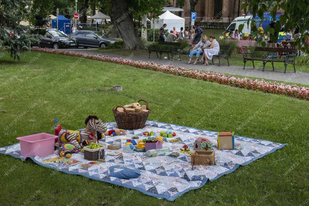 Életkép - Budapest - Szent László Napok Kőbányán