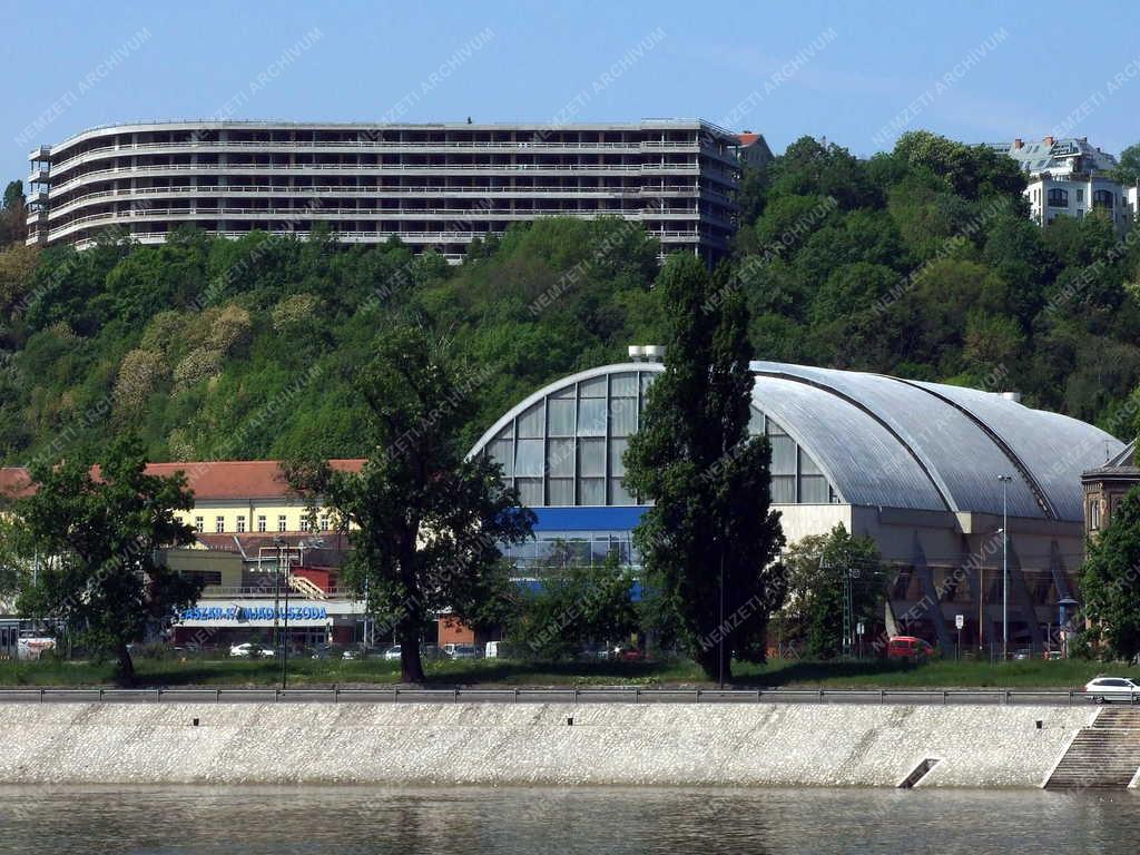 Városkép - Budapest - II. kerületi épületek