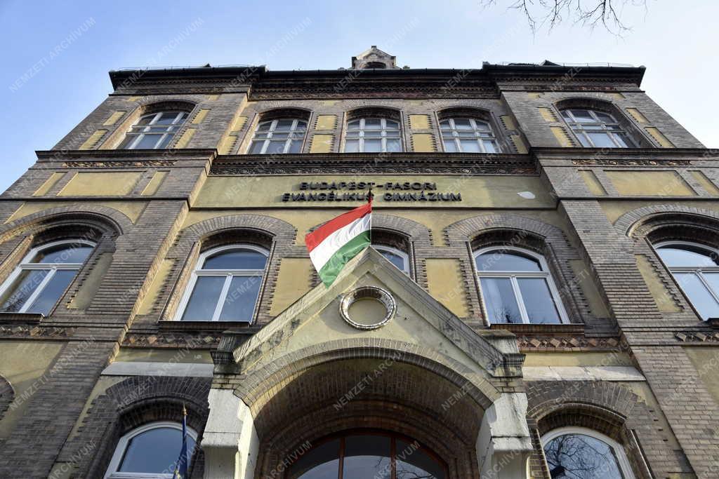 Oktatás - Budapest-Fasori Evangélikus Gimnázium