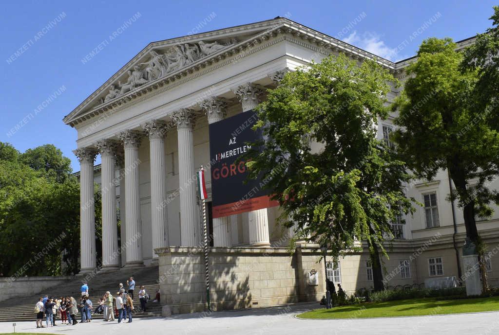 Városkép - Budapest - Nemzeti Múzeum