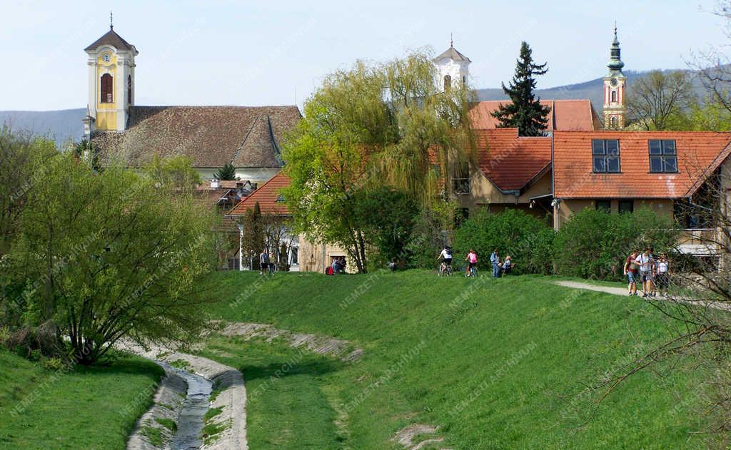 Városkép - Szentendre - A Bükkös patak partja