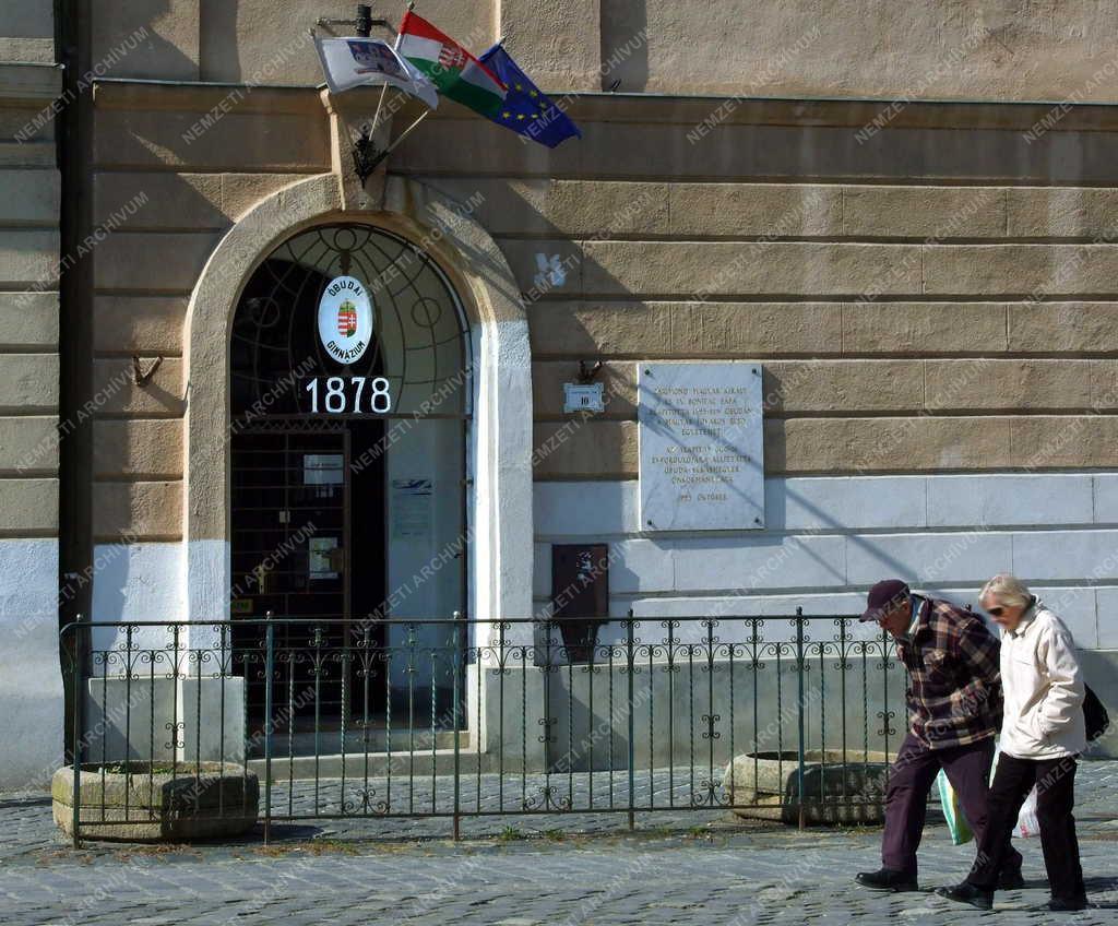 Városkép - Budapest - Óbudai Gimnázium