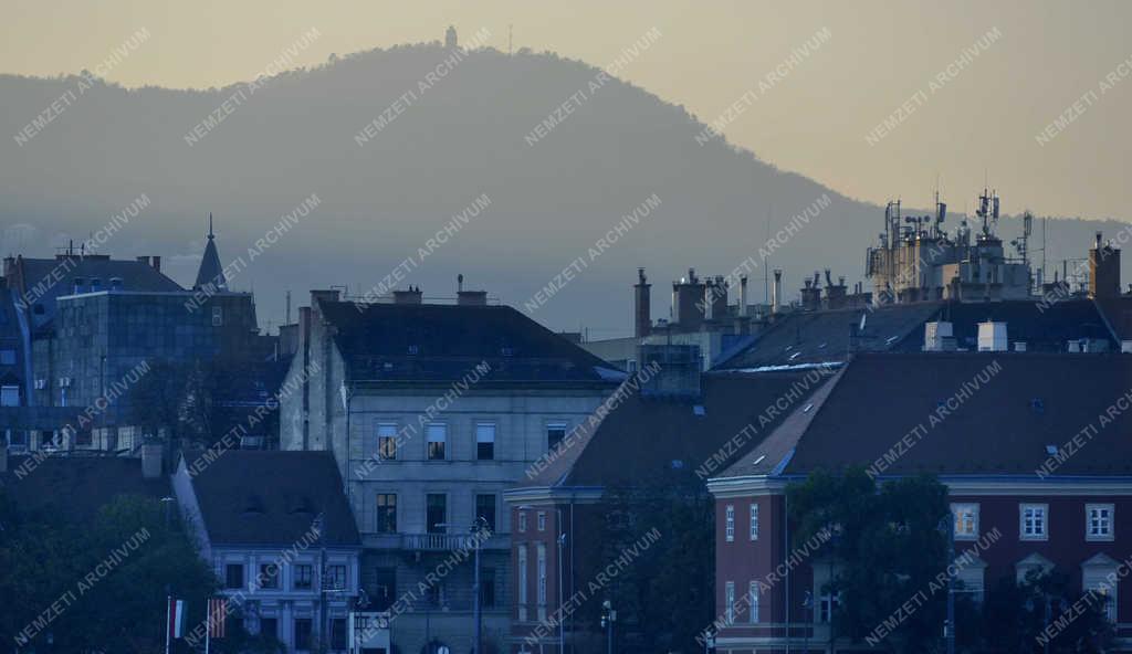 Városkép - Budapest - Ködös ősz a fővárosban