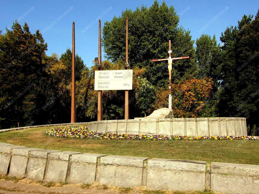 Táj, város - Budapest -  Emlékhely - Regnum Marianum templom