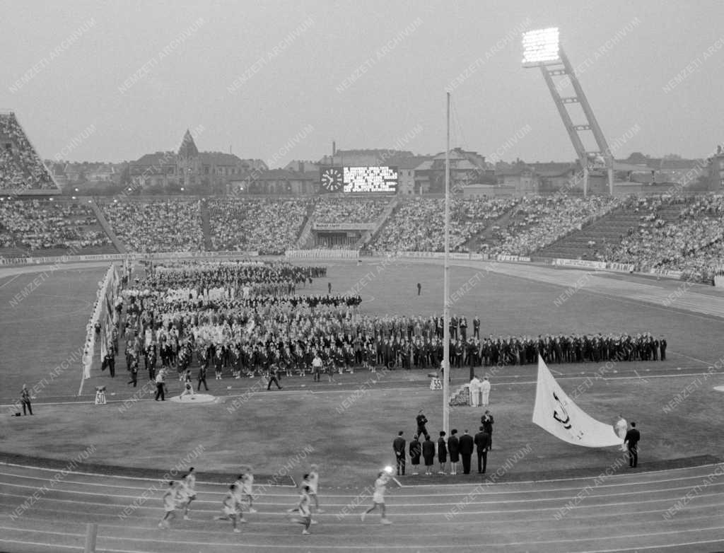 Sport - Az 1965-ös Universiade Budapesten