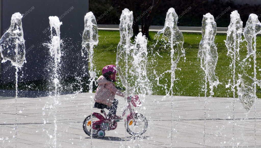 Városkép - Budapest - Millenáris Széllkapu Park