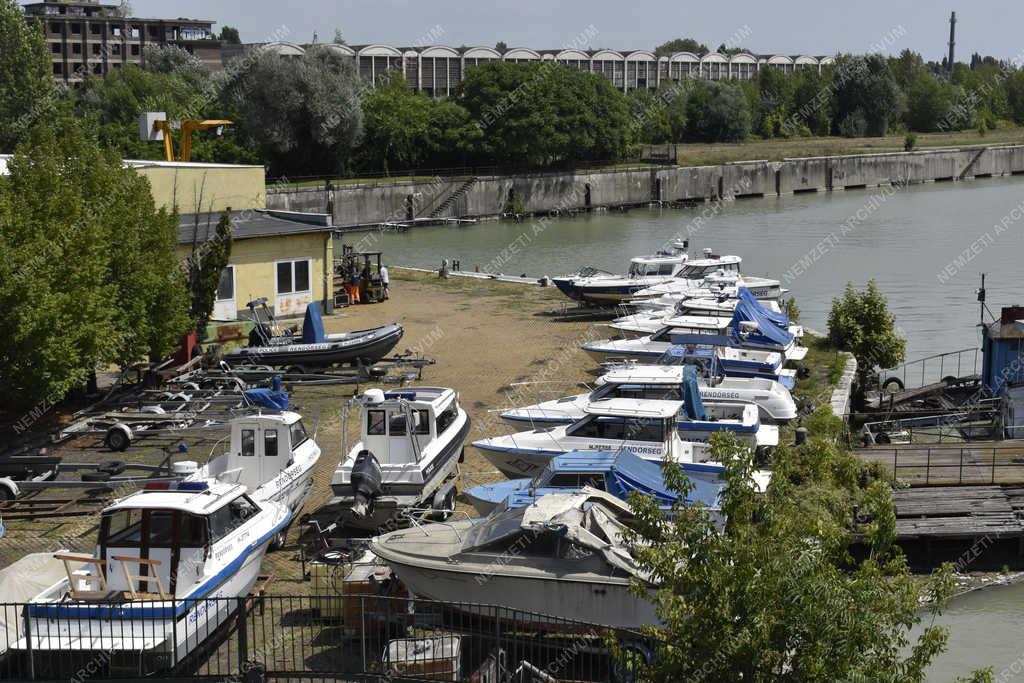 Vízi közlekedés - Budapest - Soroksári-Duna