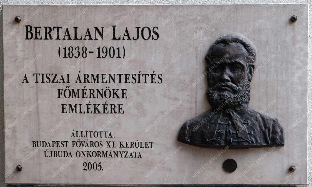 Kultúra - Budapest - Bertalan Lajos emléktáblája