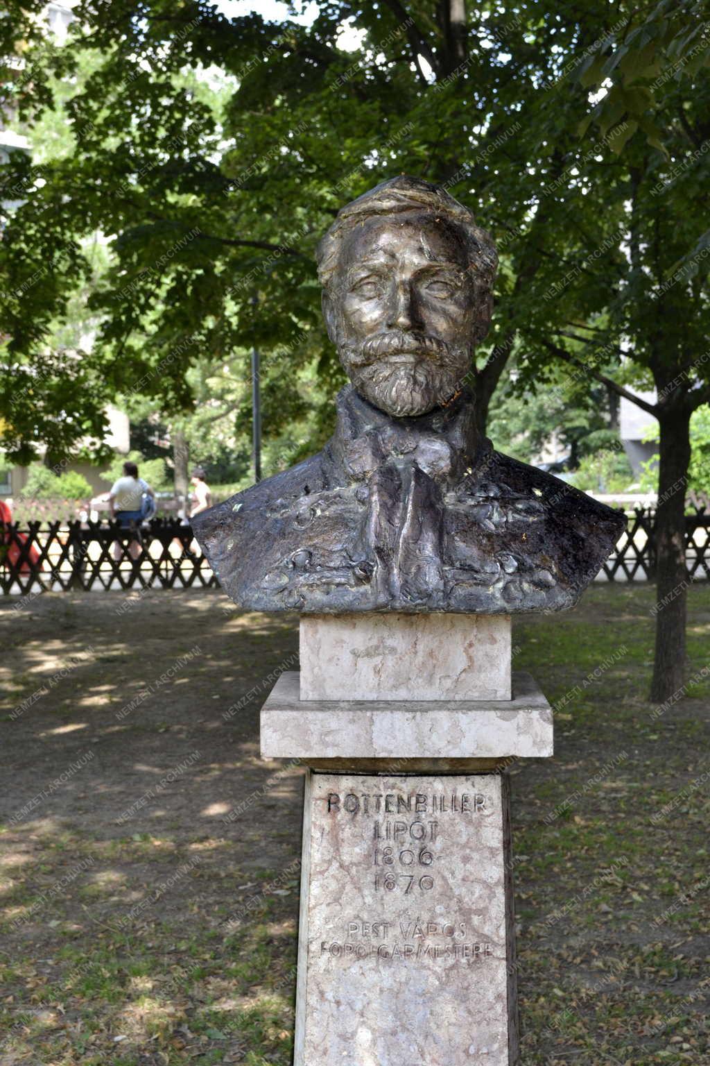 Budapest - Szobor - Rottenbiller Lipót