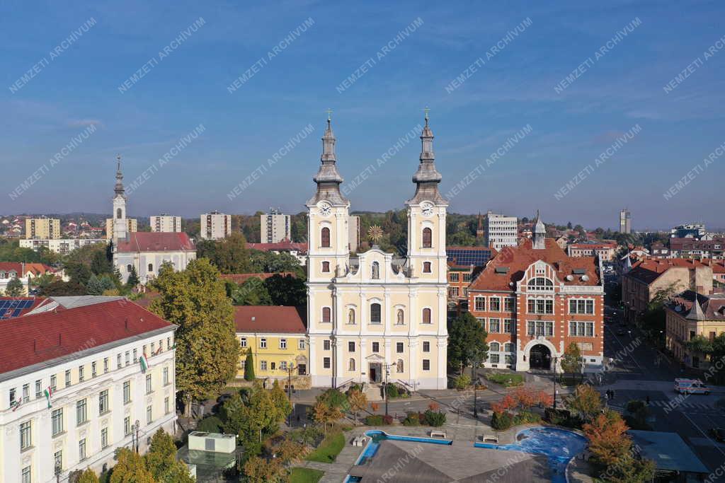 Városkép - Miskolc - Hősök tere