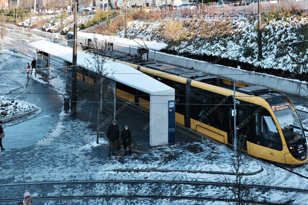 Városkép - Budapest - Széll Kálmán tér