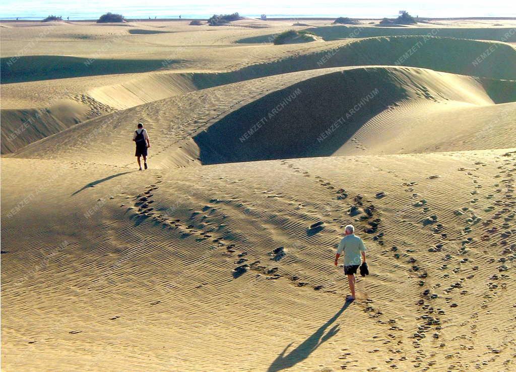 Maspalomas - Homokdűnék az óceán partján