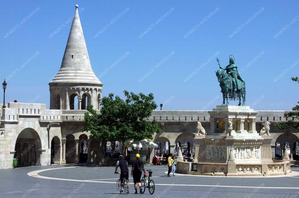 Városkép - Budapest - A Halászbástya turisták nélkül világjárvány idején