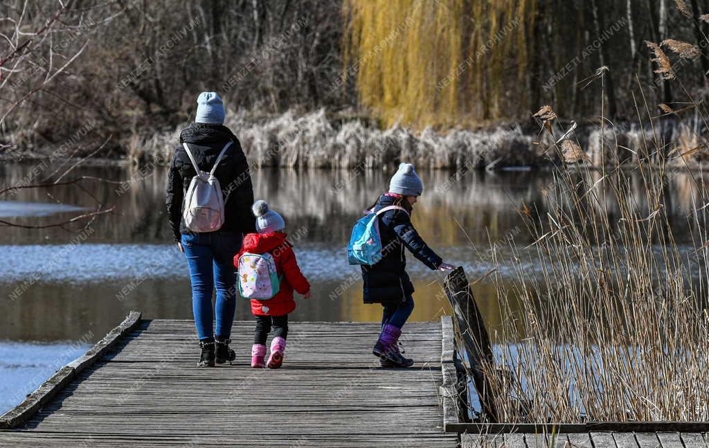 Tájkép - Időjárás - Korai tavasz a Vekeri-tónál