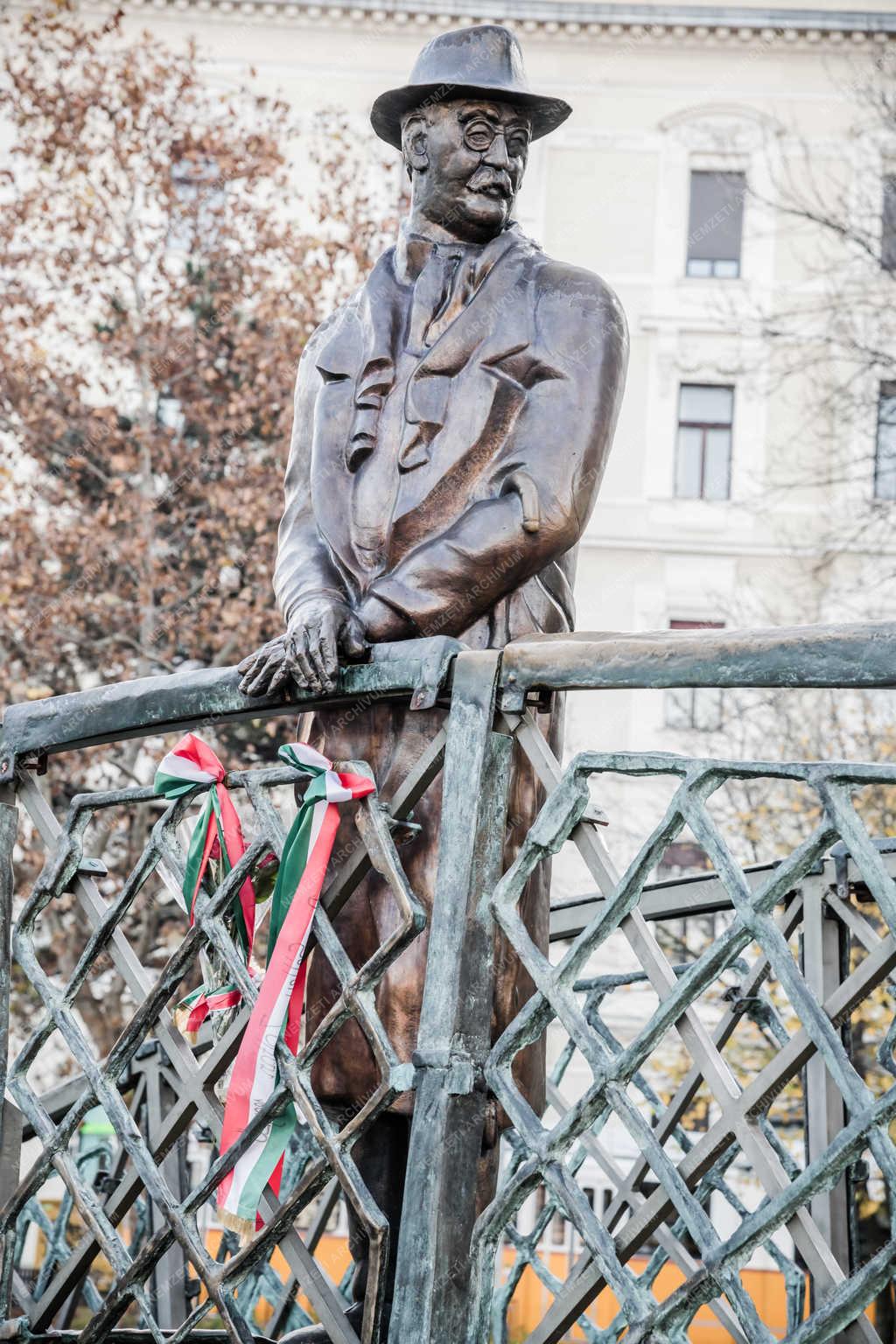 Emlékmű - Budapest - Nagy Imre-szobor