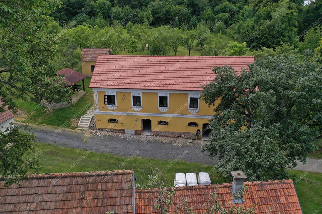 Közgyűjtemény - Muravidék - A Kapornaki Helytörténeti és Néprajzi Gyűjtemény