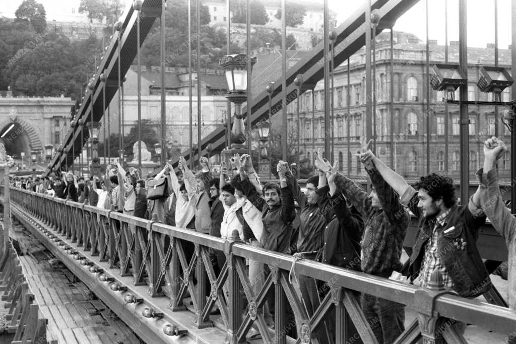 Demonstráció - Békés tiltakozás a bős-nagymarosi erőmű ellen