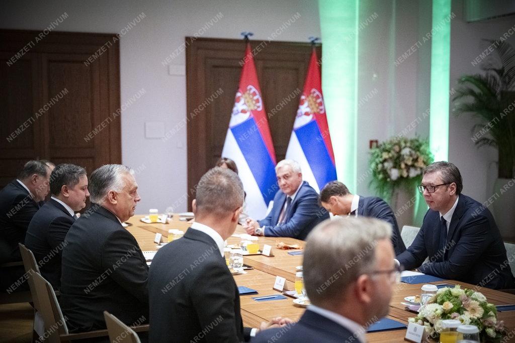 Orbán Viktor Szerbia elnökét fogadta