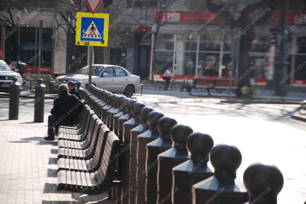 Városkép - Budapest - Koronavírus miatt zárva a Dohány utcai zsinagóga