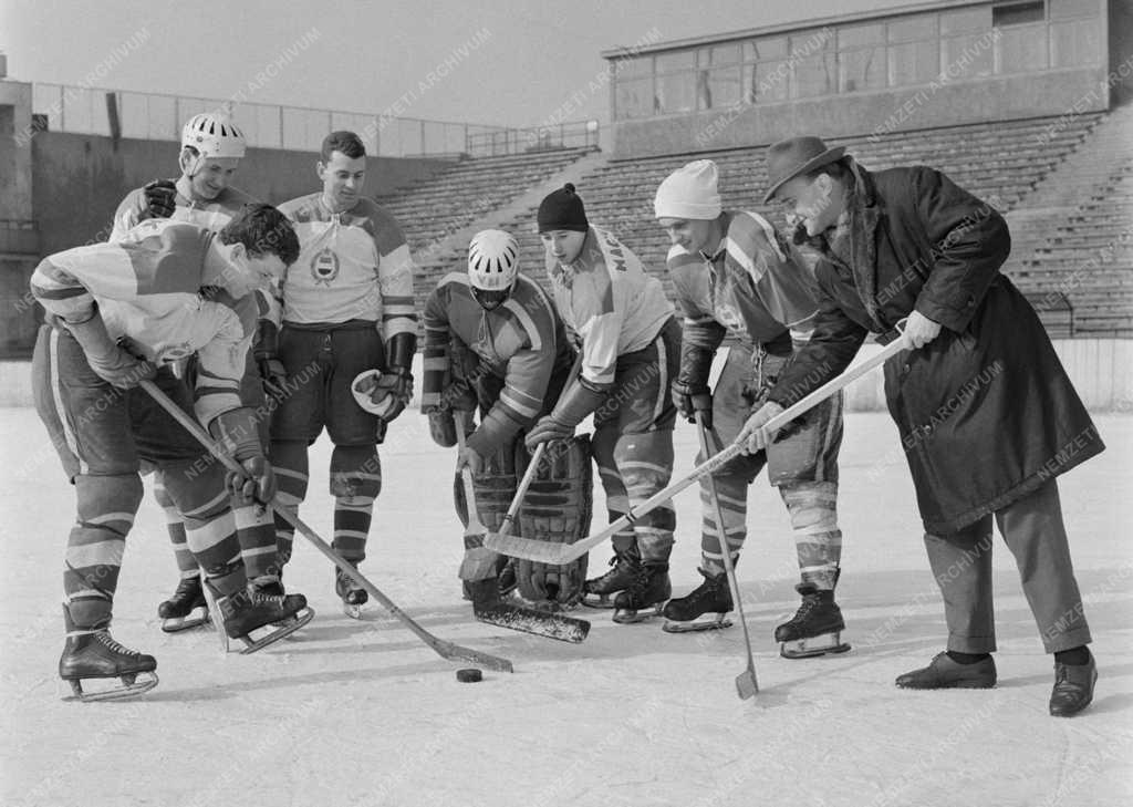 Sport - Jégkorong - A finnországi világbajnokságra készül a magyar válogatott