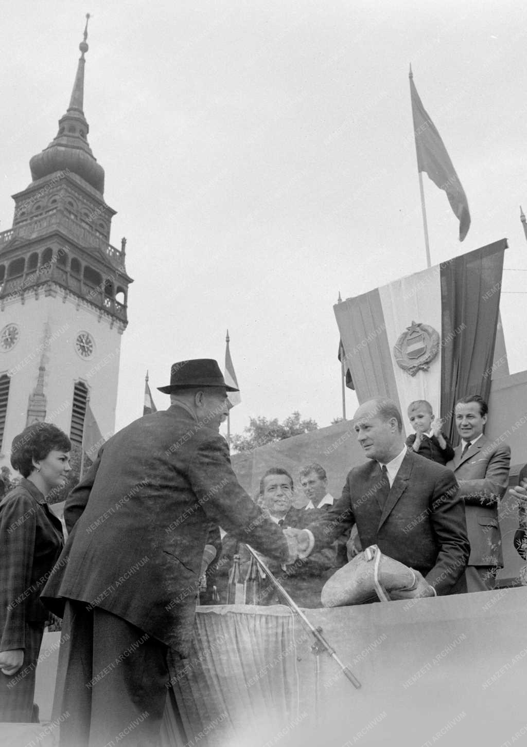 Belpolitika - Alkotmány-napi nagygyűlés Nagykőrösön