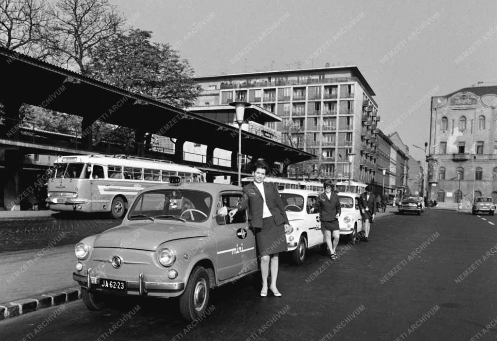 Közlekedés - Személyszállítás - Minitaxi Budapesten 