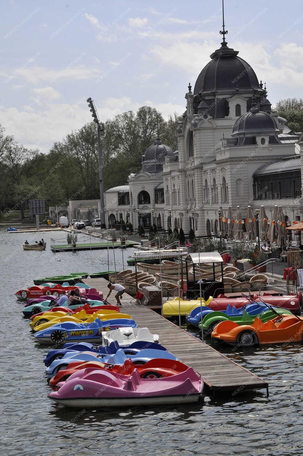 Városkép - Budapest - Városligeti tó