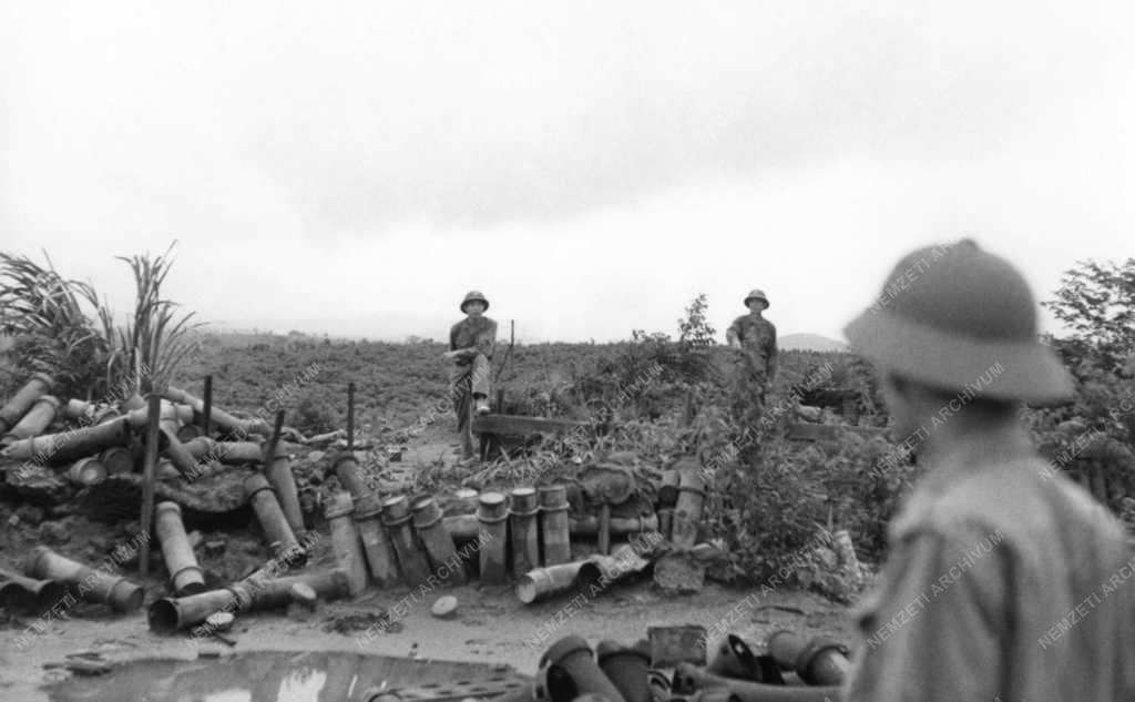 Katonai kérdés - Vietnam - Katonák a Ben Hai folyónál