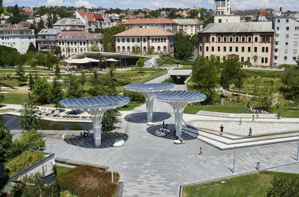 Városkép - Budapest - Millenáris Széllkapu Park