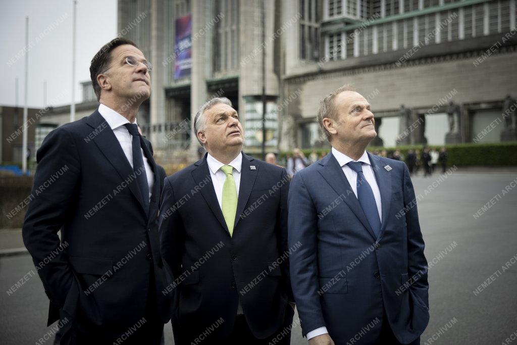 Az Európai Nukleáris Szövetség első csúcstalálkozója