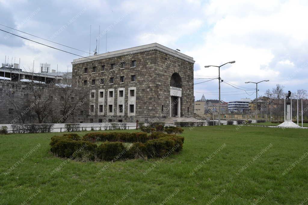 Épület - Budapest - A Puskás Ferenc Stadion toronyépülete