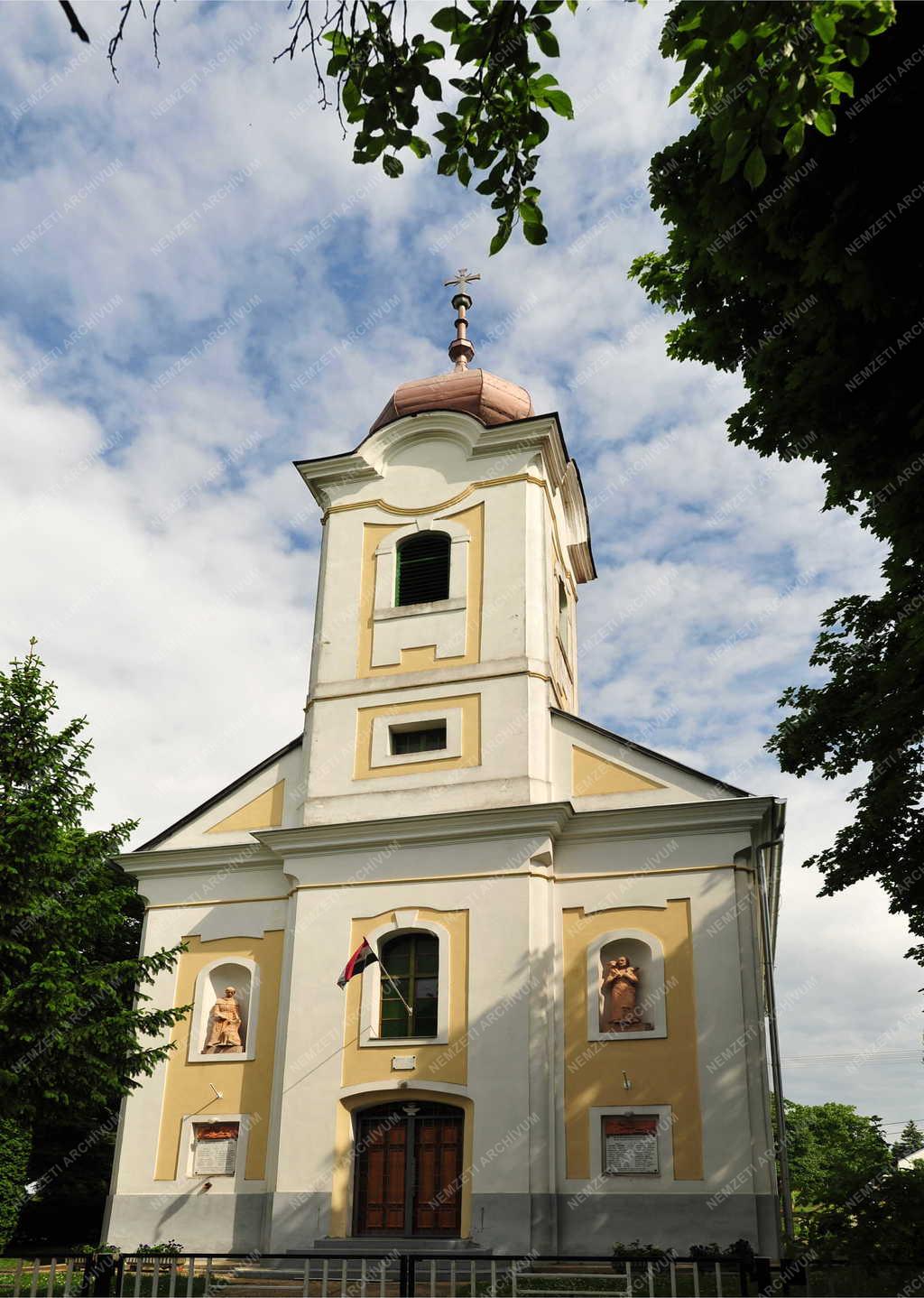 Milejszeg - Templomépület