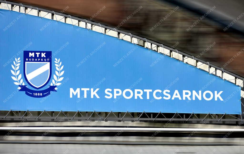 Sport - Budapest - Az MTK városmajori sportcsarnoka