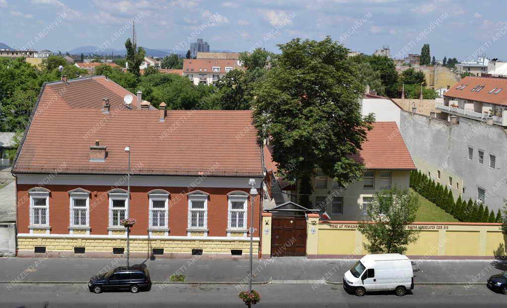 Budapest - Épületfotó - Lengyel központ