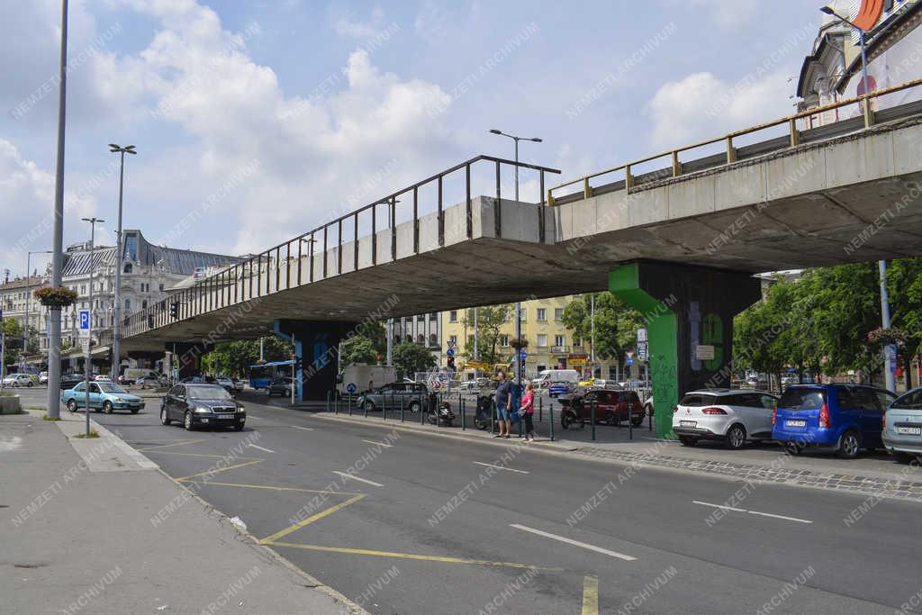 Közlekedés - Budapest - Nyugati téri felüljáró