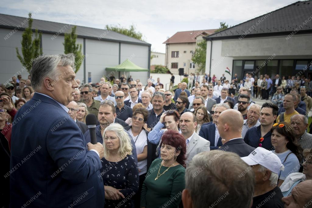 Voks 24 - Orbán Viktor országjáró kampánykörútja