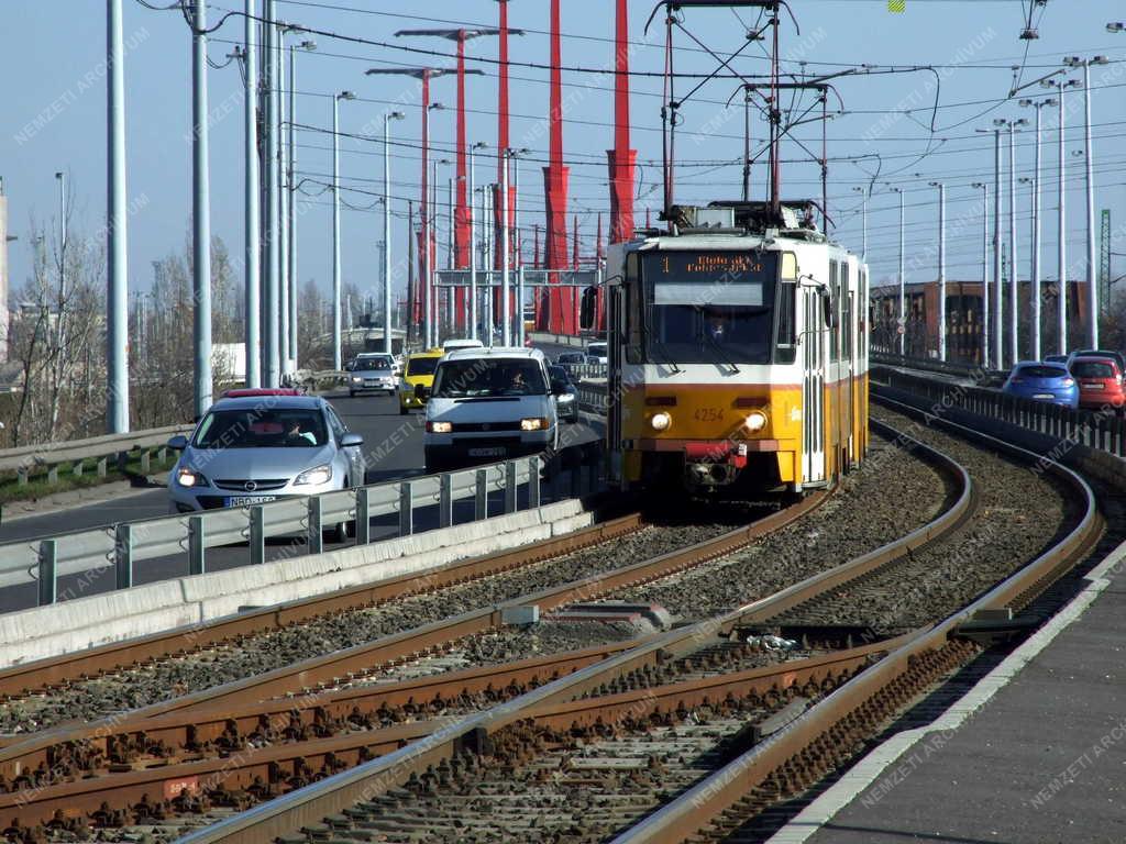 Közlekedés – Budapest – Az 1-es villamos a budai vonalszakasza