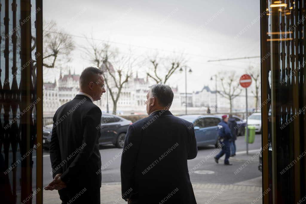 Orbán Viktor megnyitotta a misszióvezetői értekezletet