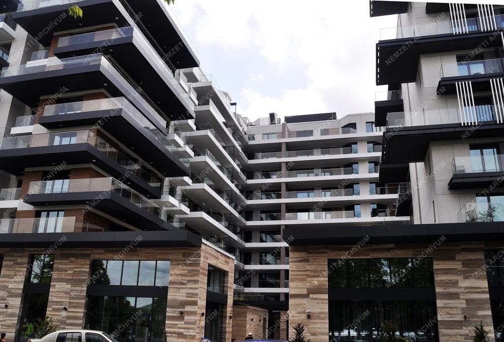 Településfejlesztés - Budapest - Duna Pearl lakópark 
