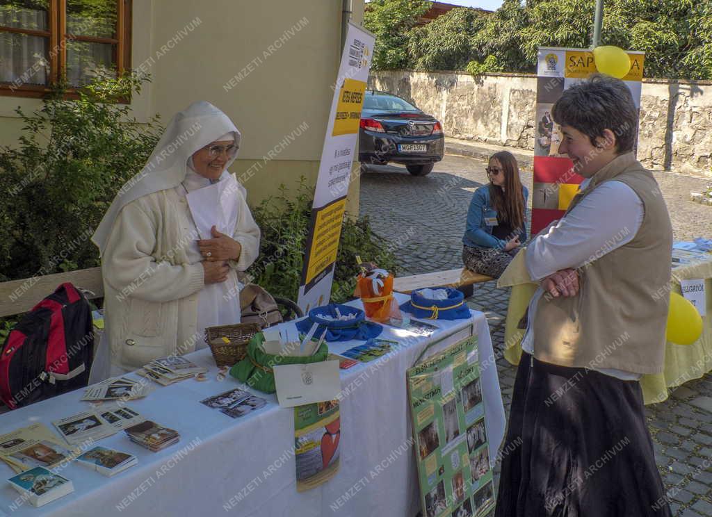 Rendezvény - Nagymaros - Nagymarosi Ifjusági Találkozó