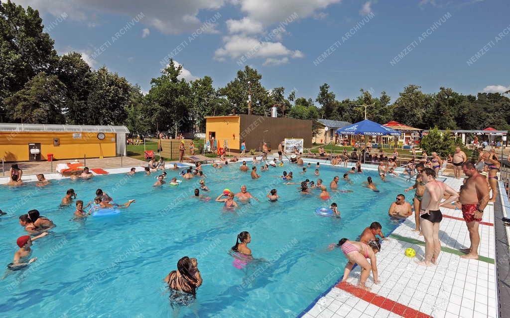 Szabadidő - Debrecen - Felújítás után a Kerekestelepi Strand