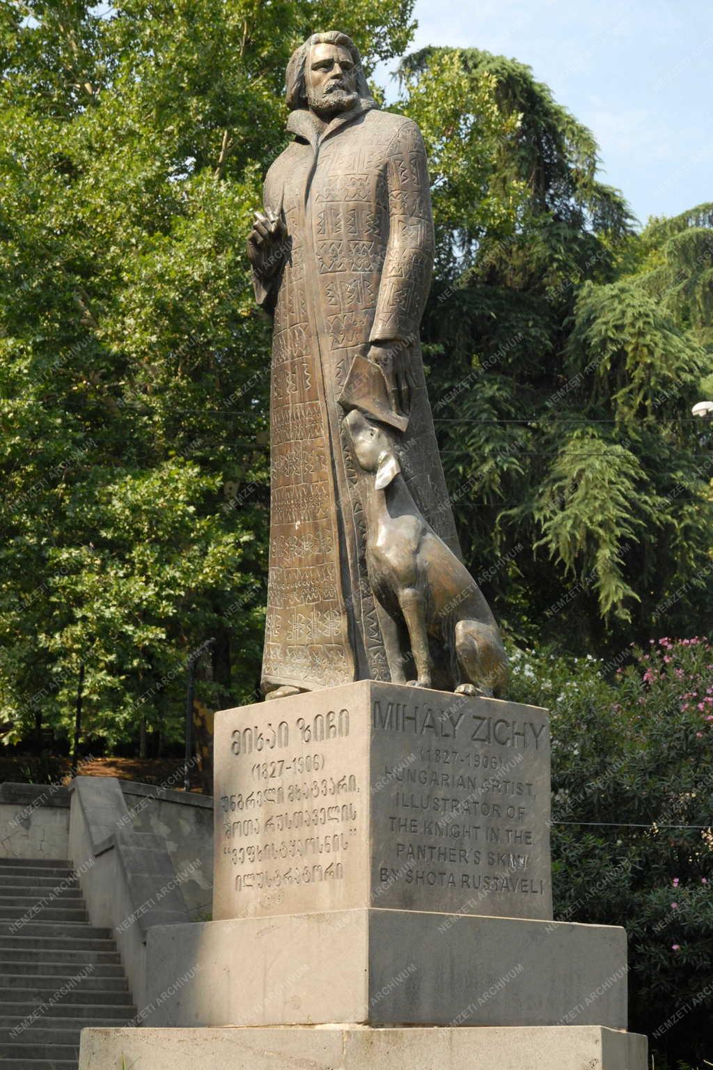 Georgia -Tbiliszi - Zichy Mihály festőművész szobra
