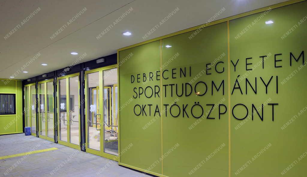 Oktatás - Debrecen - Sporttudományi Oktatóközpont