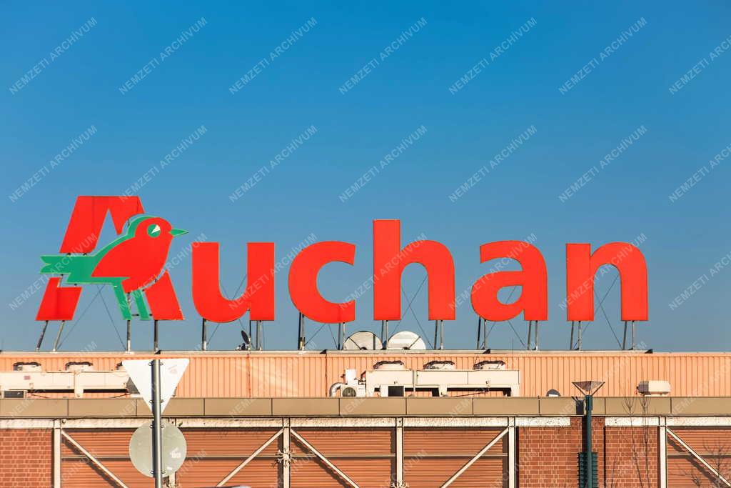 Kereskedelem - Budapest - Auchan Bevásárlóközpont